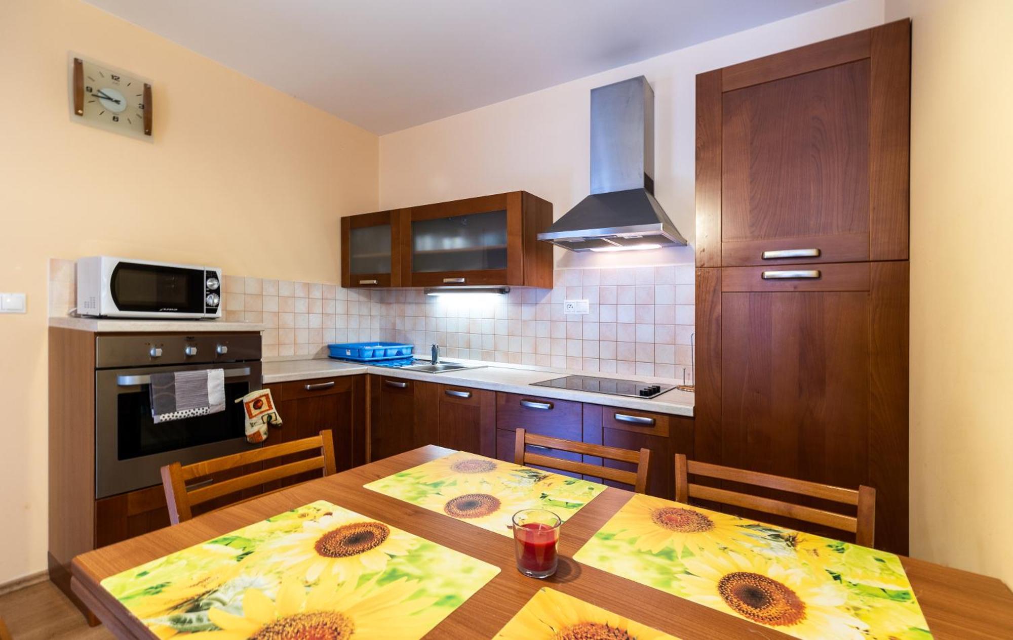 Rodinny Apartman Slnecnica Tále Exteriér fotografie