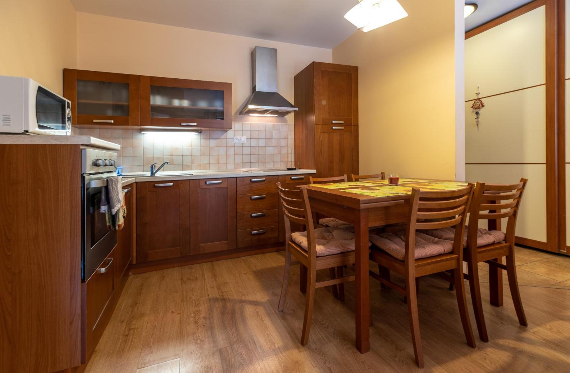Rodinny Apartman Slnecnica Tále Exteriér fotografie