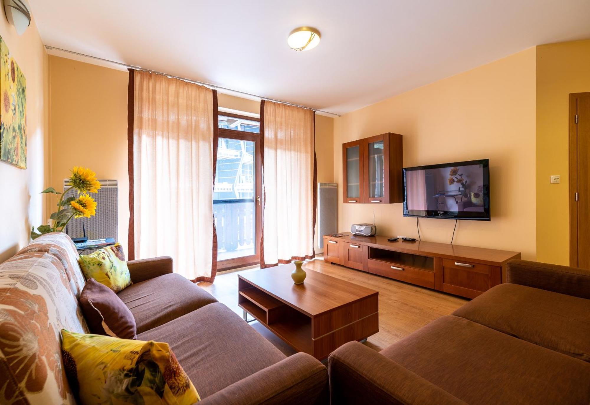 Rodinny Apartman Slnecnica Tále Exteriér fotografie